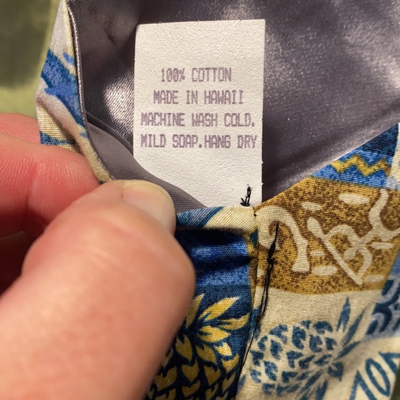 Neck tie. - Picture 3 of 3